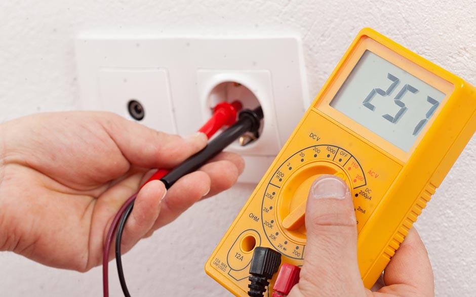 besoin d'un électricien Paris 4